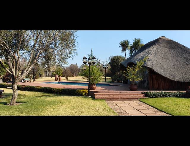3 BEDROOM HOUSE FOR SALE IN LENNOXTON